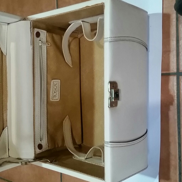 COPY - vintage cream Tosca makeup case - Picture 6 of 7